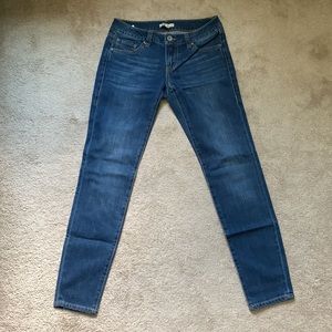 CAbi Ruby Low Rise medium Dark Denim Skinny Jeans NWT - Size 4